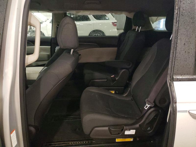 Продажа на аукционе авто 2022 Kia Carnival, vin: KNDNB4H37N6080262, номер лота: 55433326