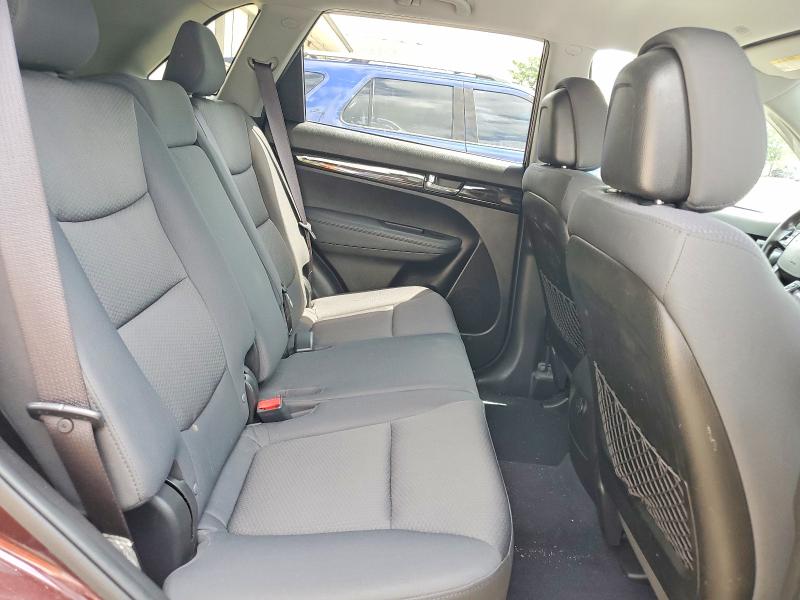 58897926 :رقم المزاد ، 5XYKTDA28CG262161 vin ، 2012 Kia Sorento مزاد بيع