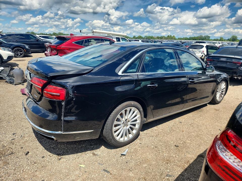 58770356 :رقم المزاد ، WAU3GAFD1FN020176 vin ، 2015 Audi A8 مزاد بيع