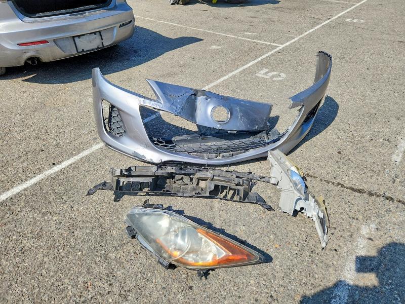 55807456 :رقم المزاد ، JM1BL1UG8C1556035 vin ، 2012 Mazda 3 مزاد بيع