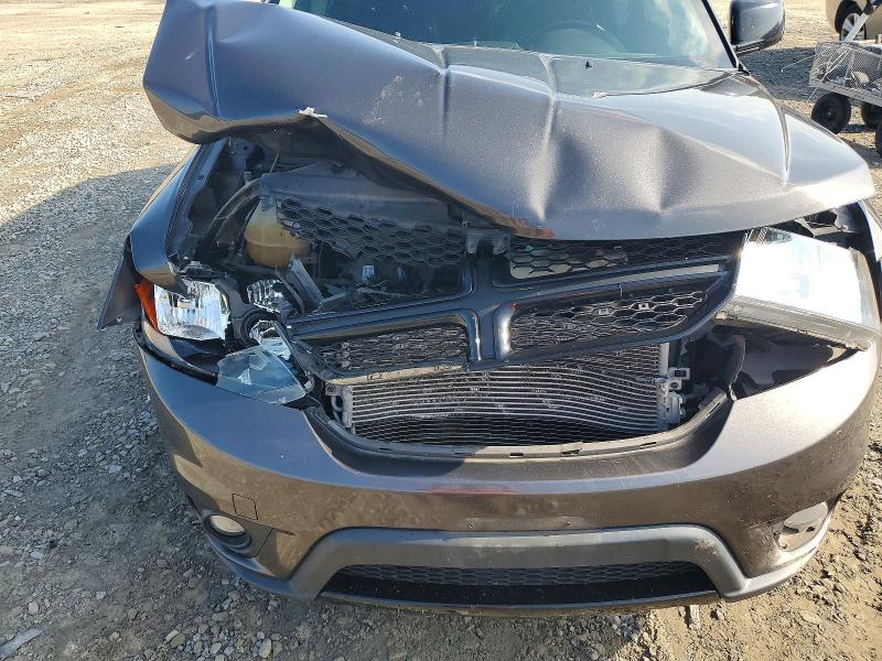 56754246 :رقم المزاد ، 3C4PDCEG7HT577021 vin ، 2017 Dodge Journey مزاد بيع