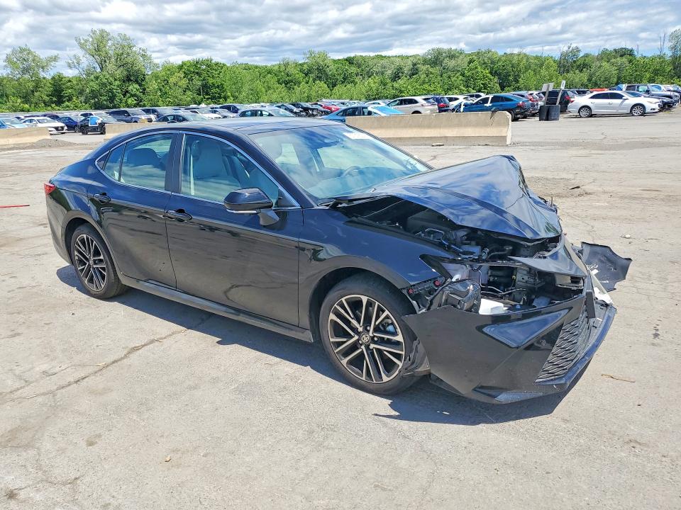 Продажа на аукционе авто 2026 Toyota Camry, vin: 4T1DBADK2TU043647, номер лота: 57318306