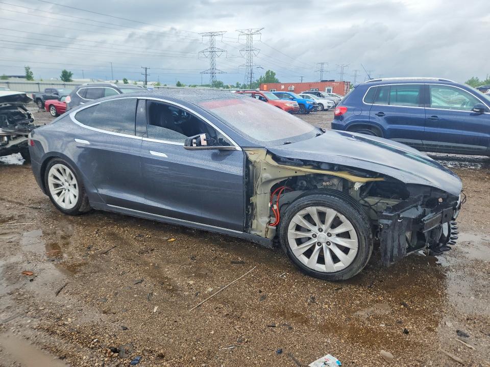 Продаж на аукціоні авто 2018 Tesla Model S, vin: 5YJSA1E22JF274549, номер лоту: 56022466