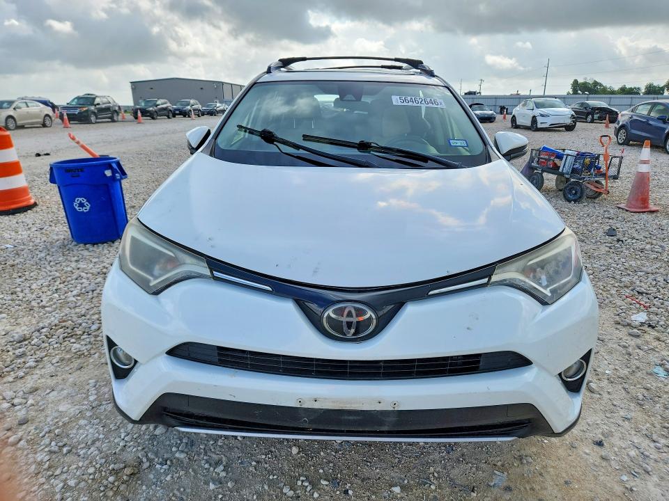 Продажа на аукционе авто 2017 Toyota Rav4, vin: JTMWFREV9HD105657, номер лота: 56462646