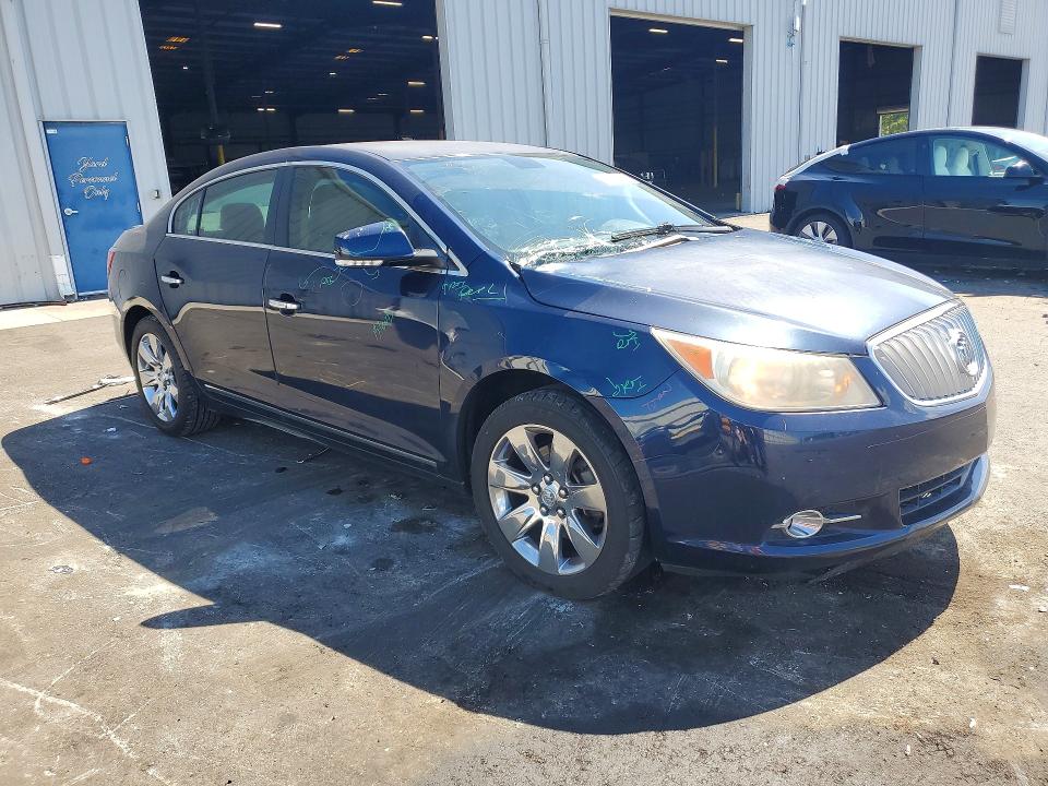 56055036 :رقم المزاد ، 1G4GC5EC8BF318319 vin ، 2011 Buick Lacrosse مزاد بيع