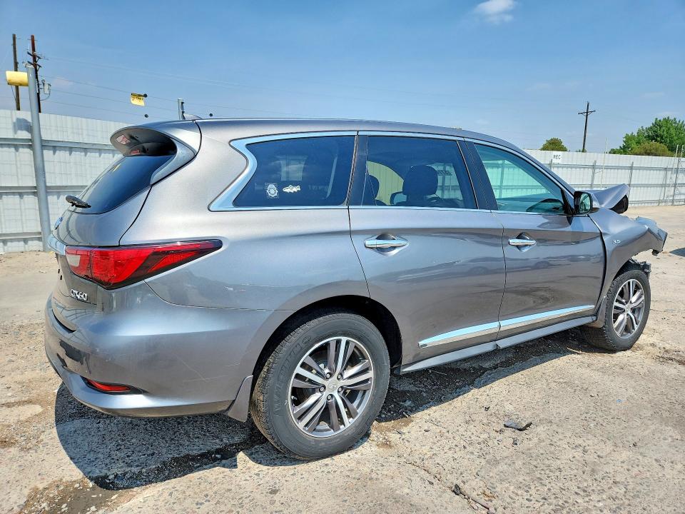 57742136 :رقم المزاد ، 5N1DL0MM8HC507711 vin ، 2017 Infiniti Qx60 مزاد بيع