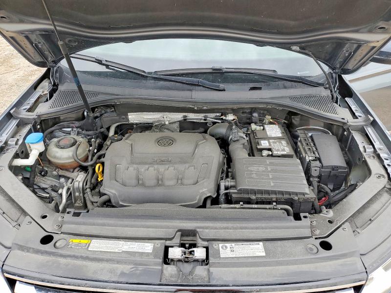 Продажа на аукционе авто 2018 Volkswagen Tiguan, vin: 3VV2B7AX7JM172694, номер лота: 58420906