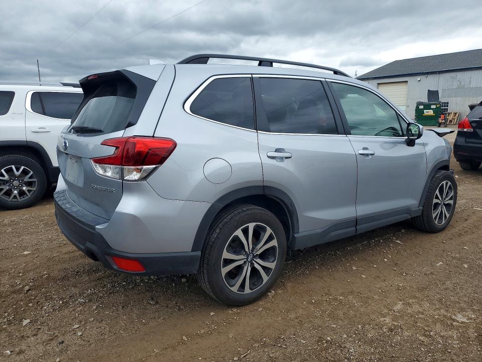 57635476 :رقم المزاد ، JF2SKAUC8MH560886 vin ، 2021 Subaru Forester مزاد بيع