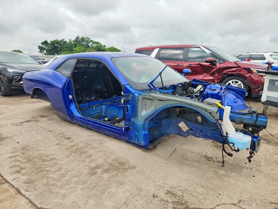 56361796 :رقم المزاد ، 2C3CDZFJXJH219071 vin ، 2018 Dodge Challenger مزاد بيع