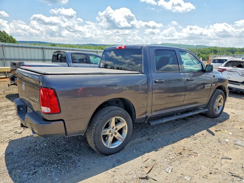 57668896 :رقم المزاد ، 3C6RR7KTXHG608085 vin ، 2017 Ram 1500 مزاد بيع
