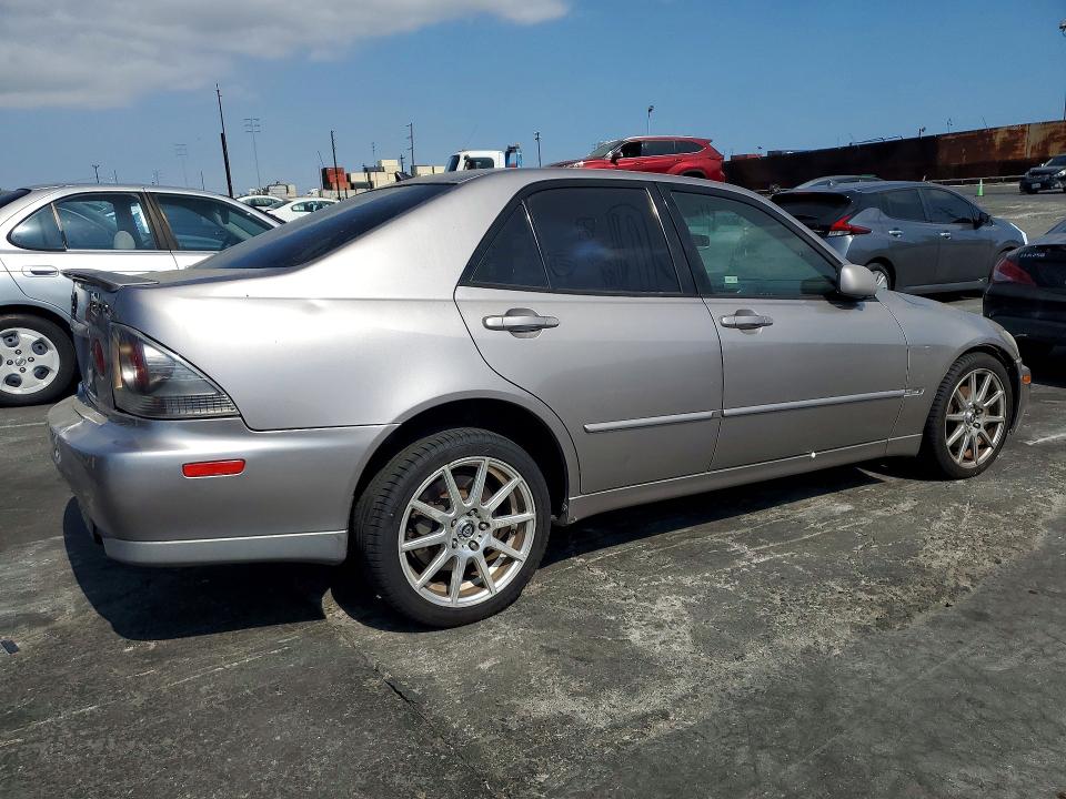 2004 Lexus Is მანქანა იყიდება აუქციონზე, vin: JTHBD192540091326, აუქციონის ნომერი: 59345796