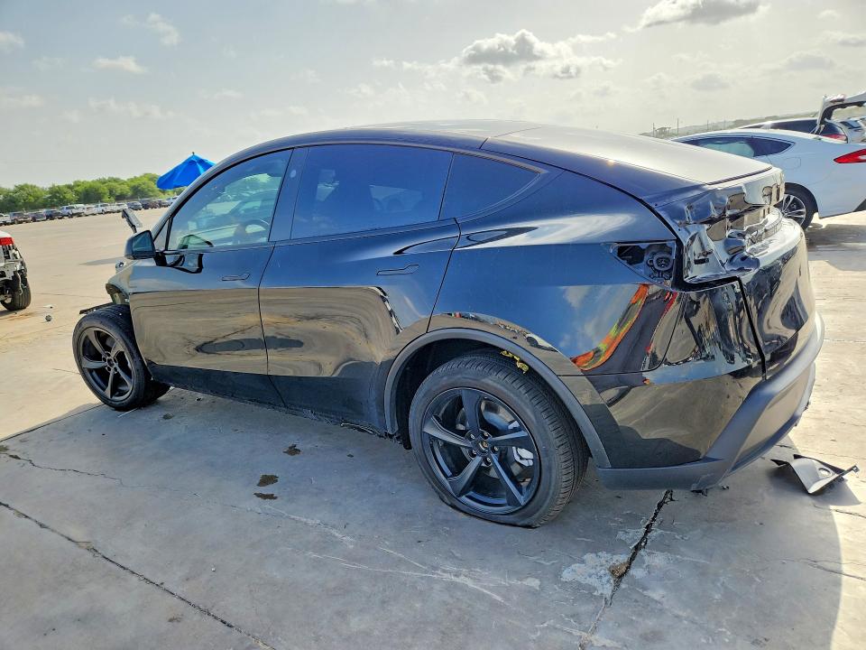 58814166 :رقم المزاد ، 7SAYGDEE1TA589737 vin ، 2026 Tesla Model Y مزاد بيع