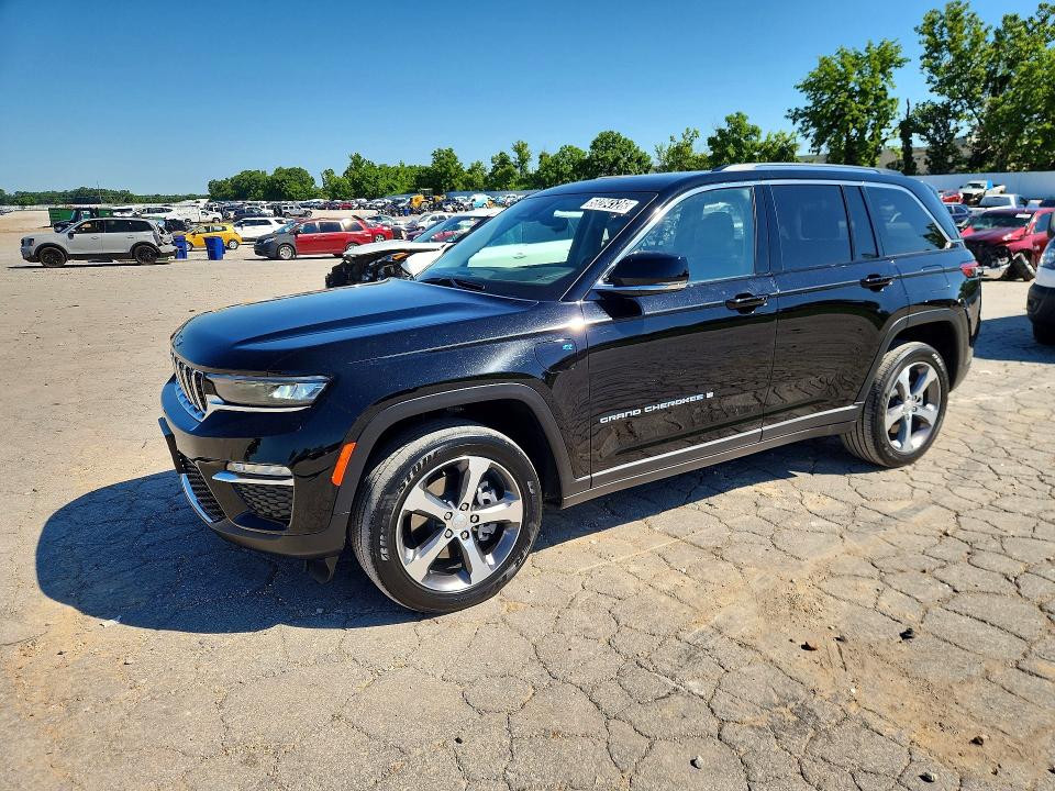 Auction sale of the 2022 Jeep Grand Cherokee, vin: 1C4RJYB6XN8748946, lot number: 58284126