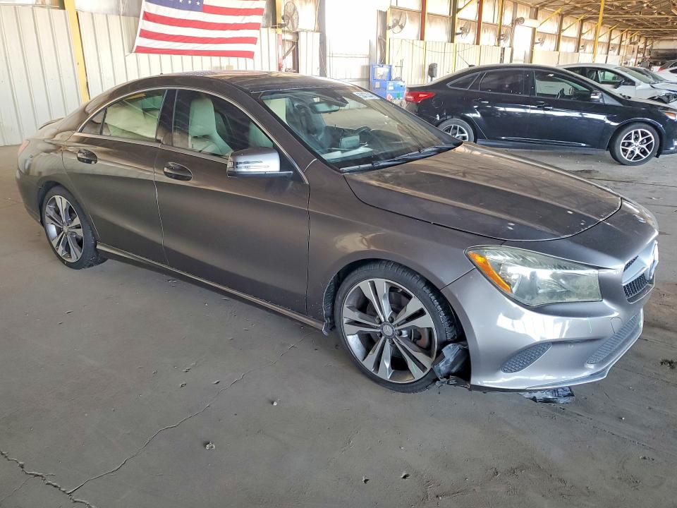 58473346 :رقم المزاد ، WDDSJ4EB0JN510883 vin ، 2018 Mercedes-benz Cla مزاد بيع