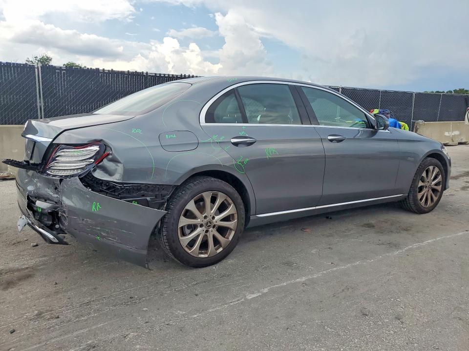 2019 Mercedes-benz E მანქანა იყიდება აუქციონზე, vin: WDDZF4JB6KA586977, აუქციონის ნომერი: 59155136