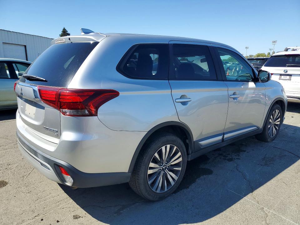 2019 Mitsubishi Outlander მანქანა იყიდება აუქციონზე, vin: JA4AZ3A30KZ021685, აუქციონის ნომერი: 57542616