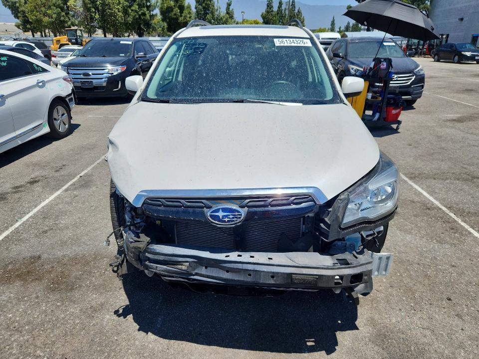 2017 Subaru Forester მანქანა იყიდება აუქციონზე, vin: JF2SJGEC2HH575541, აუქციონის ნომერი: 56134326