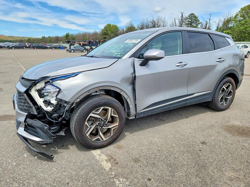57837276 :رقم المزاد ، KNDPUCAF8P7174651 vin ، 2023 Kia Sportage مزاد بيع