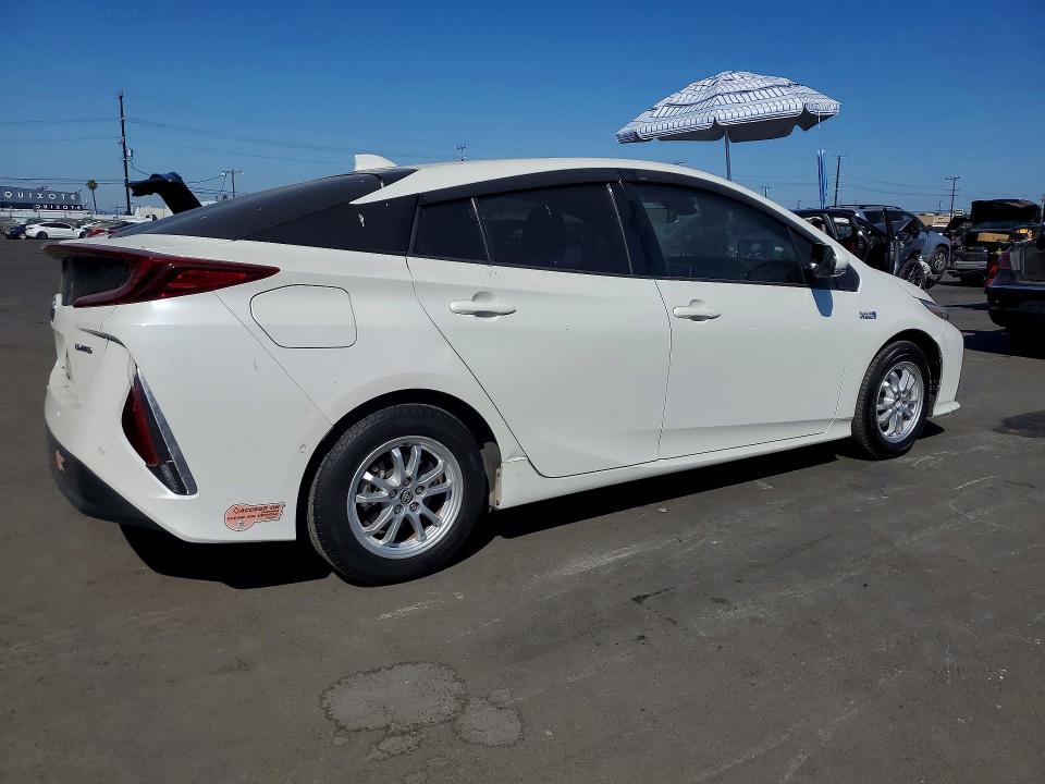 58441066 :رقم المزاد ، JTDKARFPXL3135570 vin ، 2020 Toyota Prius Prime مزاد بيع