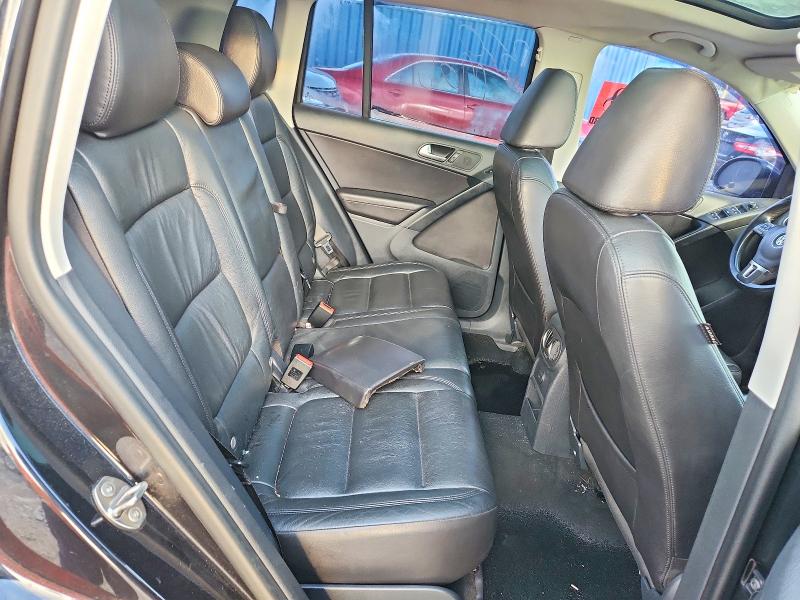 Продажа на аукционе авто 2017 Volkswagen Tiguan, vin: WVGUV7AX7HW504895, номер лота: 58243276