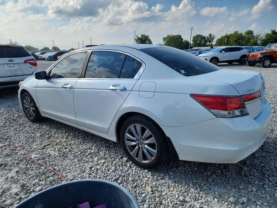 55112796 :رقم المزاد ، 1HGCP3F88CA018592 vin ، 2012 Honda Accord مزاد بيع