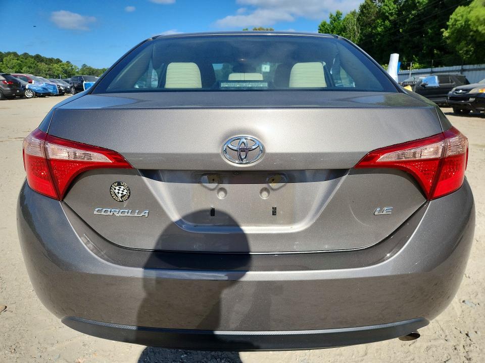Продаж на аукціоні авто 2018 Toyota Corolla, vin: 2T1BURHE9JC090631, номер лоту: 55601086
