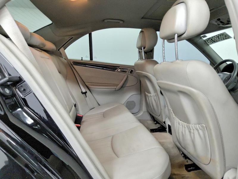 2006 Mercedes-benz C მანქანა იყიდება აუქციონზე, vin: WDBRF92H66F765666, აუქციონის ნომერი: 56638616