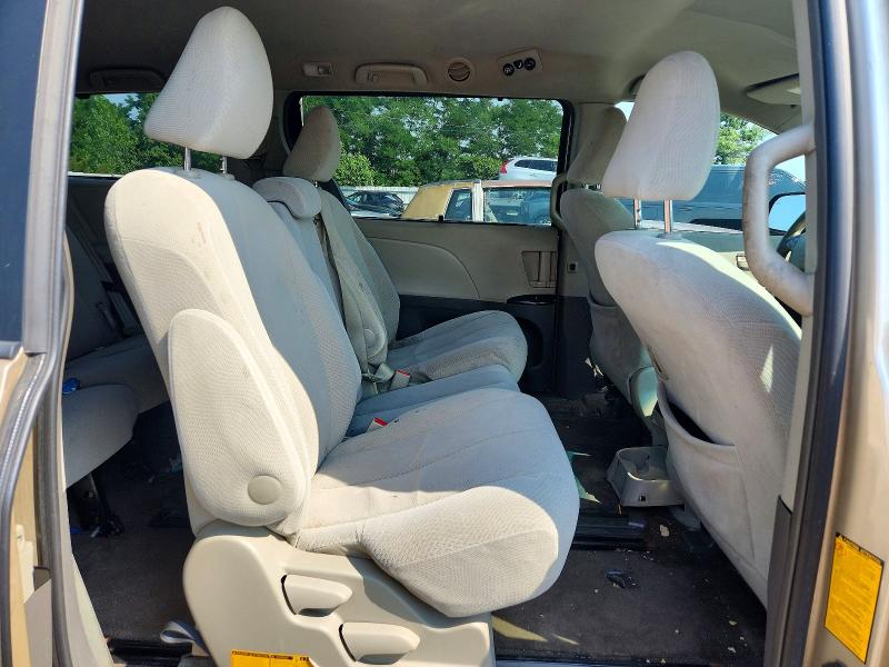 Продажа на аукционе авто 2012 Toyota Sienna, vin: 5TDKK3DC2CS232318, номер лота: 58960726