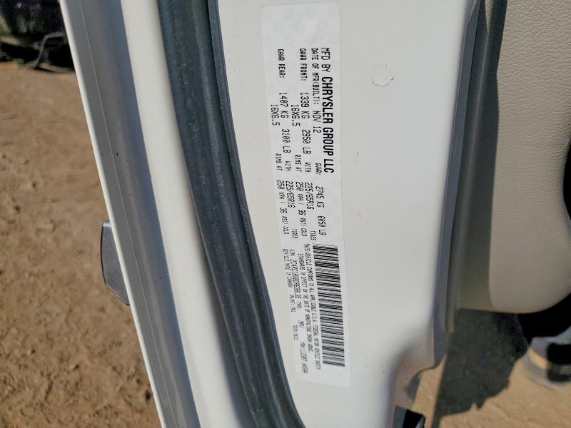 55038616 :رقم المزاد ، 2C4RC1BG8DR638135 vin ، 2013 Chrysler Town & Country مزاد بيع