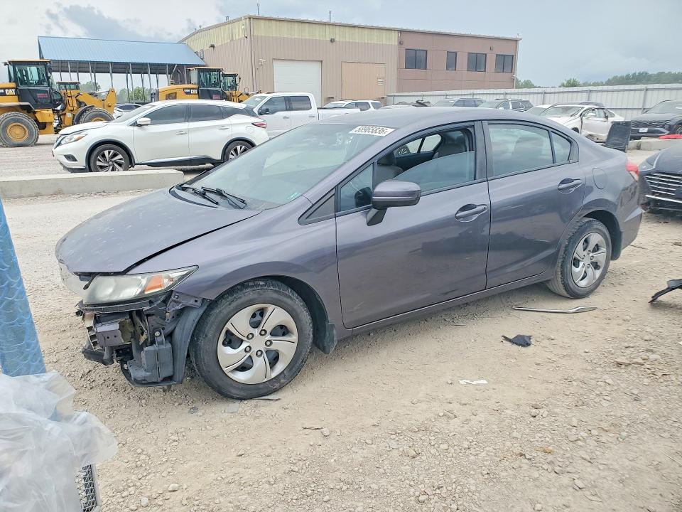 Auction sale of the 2015 Honda Civic, vin: 2HGFB2F54FH521618, lot number: 58965836