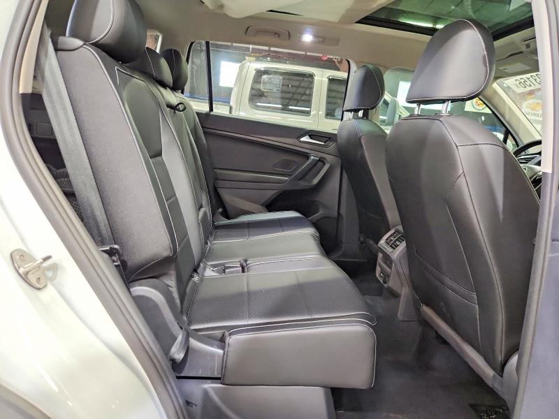 Продажа на аукционе авто 2021 Volkswagen Tiguan, vin: 3VV3B7AX6MM066102, номер лота: 56393156