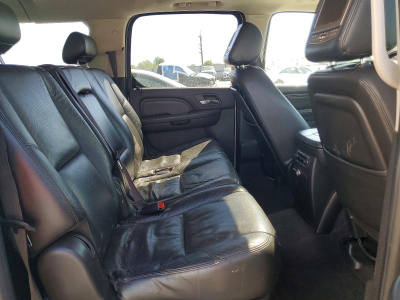 55602346 :رقم المزاد ، 1GYUKJEF1AR108455 vin ، 2010 Cadillac Escalade مزاد بيع