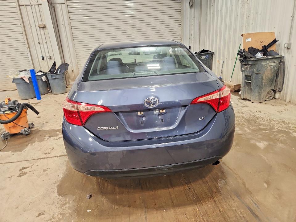 58091296 :رقم المزاد ، 5YFBURHE5JP754939 vin ، 2018 Toyota Corolla مزاد بيع