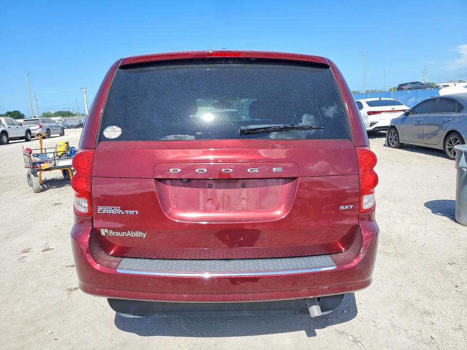 58025576 :رقم المزاد ، 2C7WDGCG6LR179982 vin ، 2020 Dodge Grand Caravan مزاد بيع