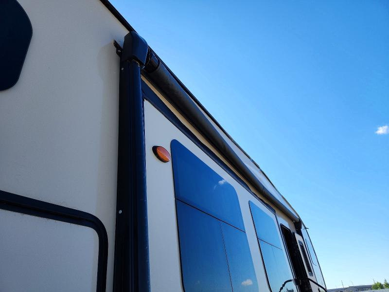 Продажа на аукционе авто 2021 Forest River Rockwood 2, vin: 4X4FRLE27M1895167, номер лота: 65478086