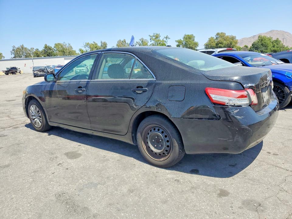 55632276 :رقم المزاد ، 4T4BF3EK4BR118617 vin ، 2011 Toyota Camry مزاد بيع