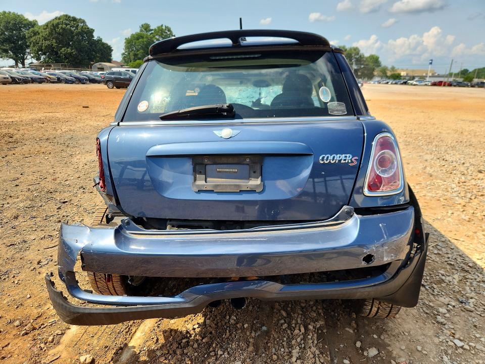 Продаж на аукціоні авто 2011 Mini Cooper, vin: WMWSV3C56BTY20388, номер лоту: 58952646
