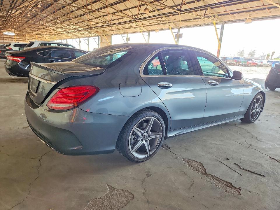 Продаж на аукціоні авто 2018 Mercedes-benz C, vin: 55SWF4JBXJU270984, номер лоту: 57191266