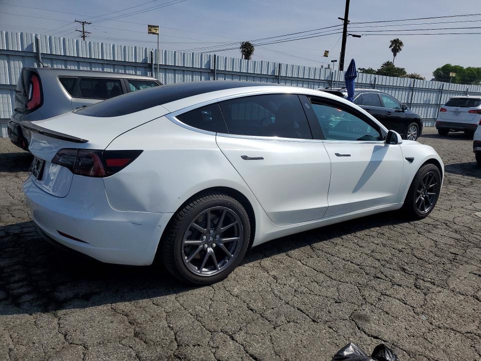 Продажа на аукционе авто 2019 Tesla Model 3, vin: 5YJ3E1EB4KF388532, номер лота: 54916036