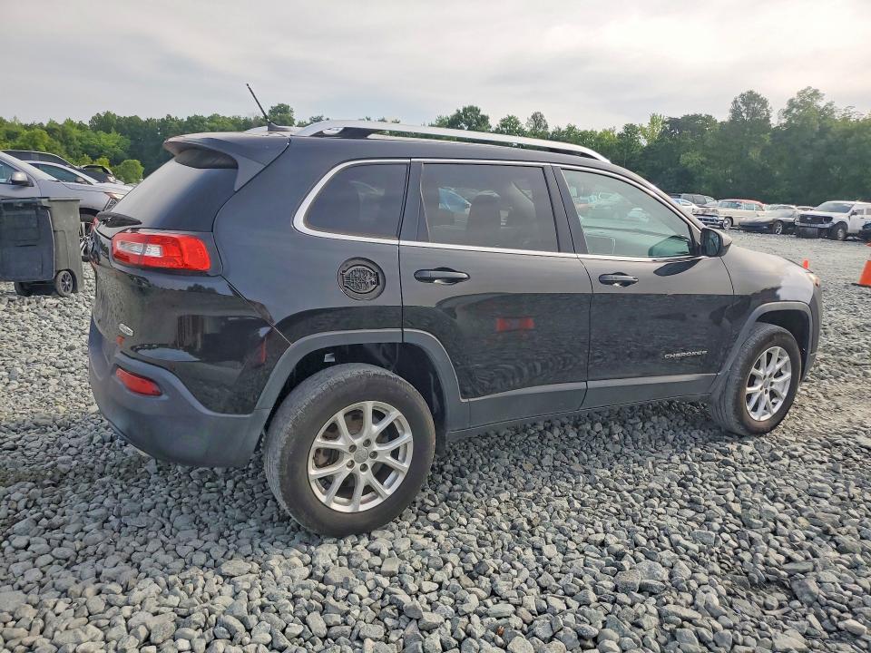 59053546 :رقم المزاد ، 1C4PJMCS5FW727950 vin ، 2015 Jeep Cherokee مزاد بيع