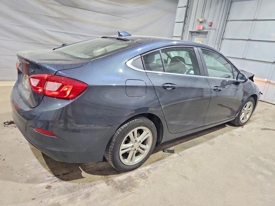 2018 Chevrolet Cruze მანქანა იყიდება აუქციონზე, vin: 1G1BE5SM5J7212157, აუქციონის ნომერი: 56355186