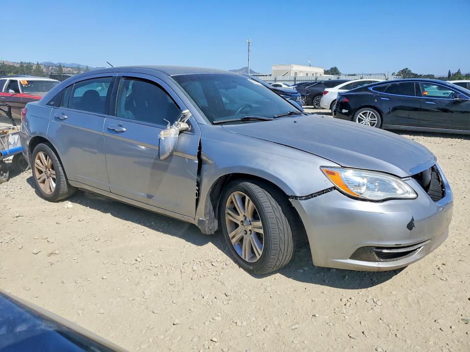 Aukcja sprzedaży 2013 Chrysler 200, vin: 1C3CCBAB5DN640069, numer aukcji: 58512086