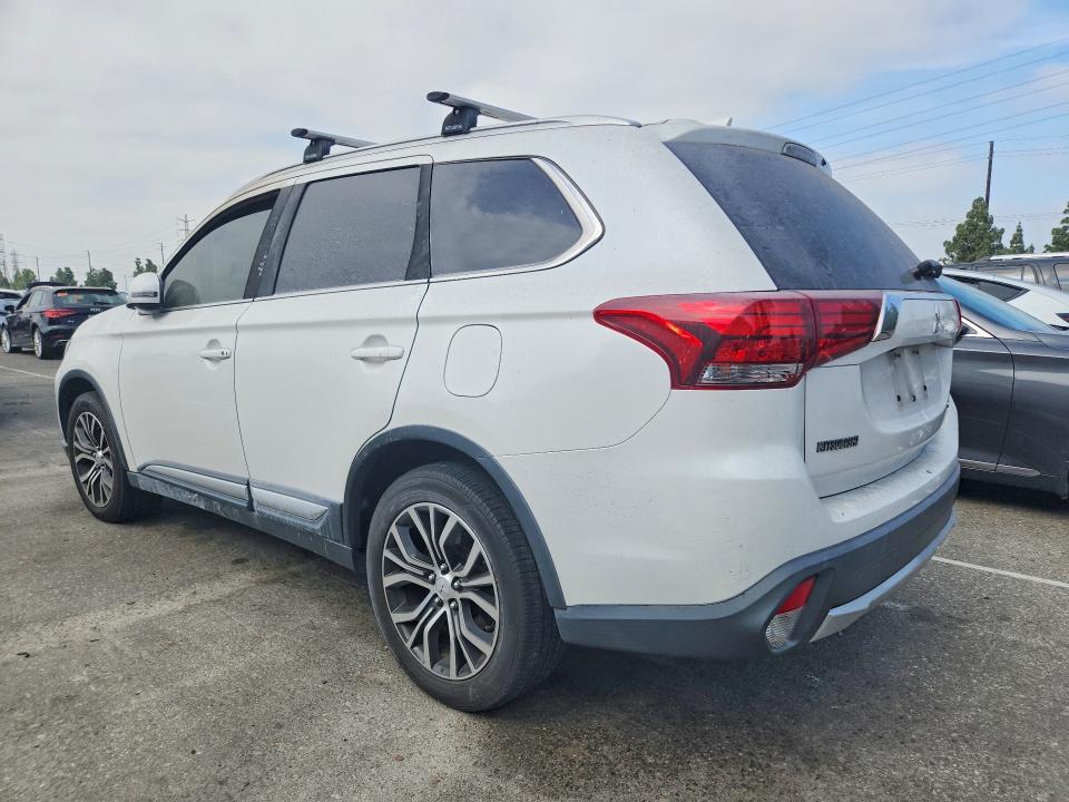 Продаж на аукціоні авто 2018 Mitsubishi Outlander, vin: JA4AD3A36JZ004788, номер лоту: 56526356