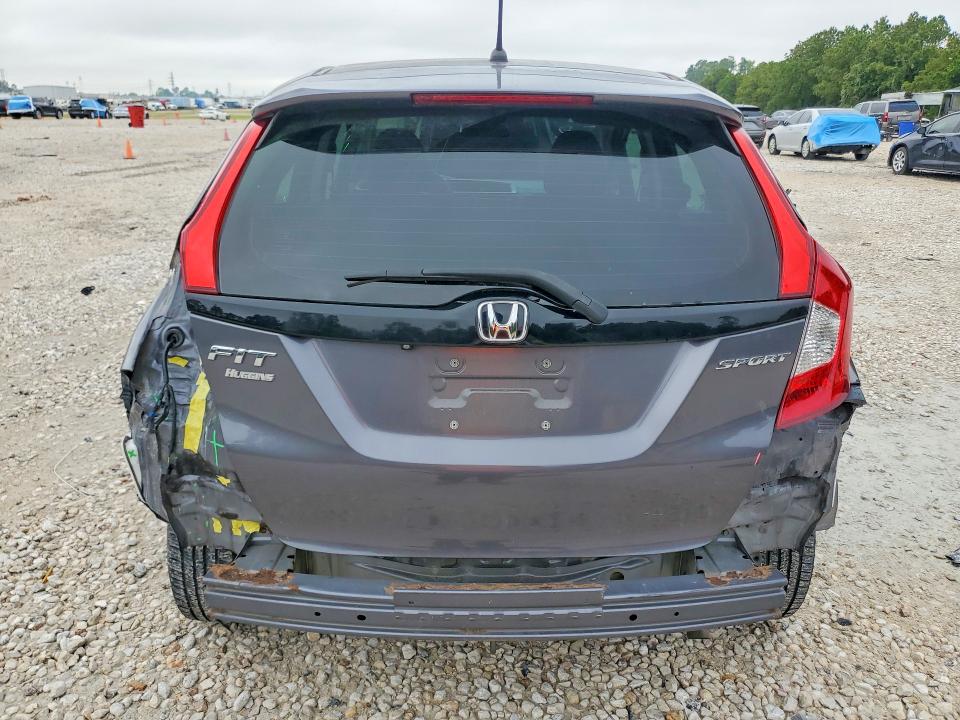 2017 Honda Fit მანქანა იყიდება აუქციონზე, vin: 3HGGK5H59HM703872, აუქციონის ნომერი: 56100206