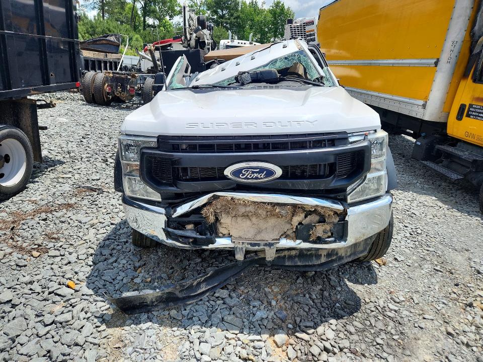 2022 Ford F550 მანქანა იყიდება აუქციონზე, vin: 1FDUF5GT1NDA18676, აუქციონის ნომერი: 55229256