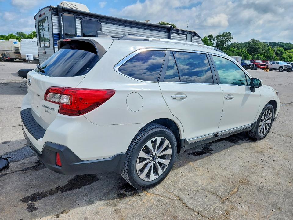 Aukcja sprzedaży 2018 Subaru Outback, vin: 4S4BSETC4J3250519, numer aukcji: 57149796