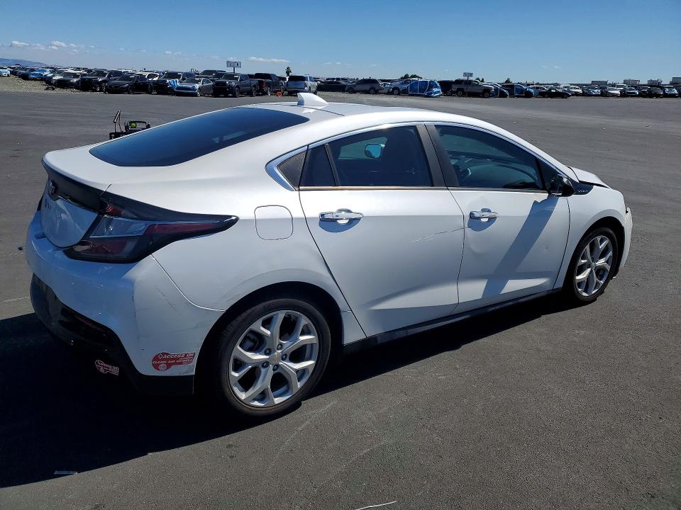 56691016 :رقم المزاد ، 1G1RD6S58HU187508 vin ، 2017 Chevrolet Volt مزاد بيع