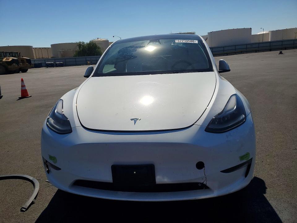 2023 Tesla Model Y მანქანა იყიდება აუქციონზე, vin: 7SAYGAEE2PF640637, აუქციონის ნომერი: 57730586
