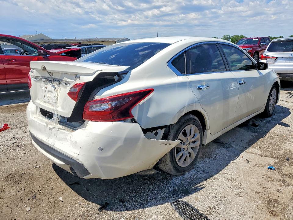 Продажа на аукционе авто 2018 Nissan Altima, vin: 1N4AL3AP5JC177593, номер лота: 57366046