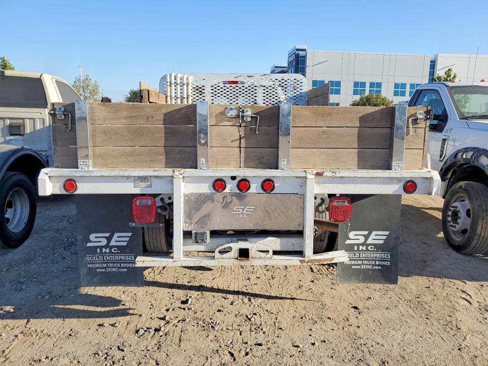 52327126 :رقم المزاد ، 1FDUF4GT1REC90011 vin ، 2024 Ford F450 مزاد بيع
